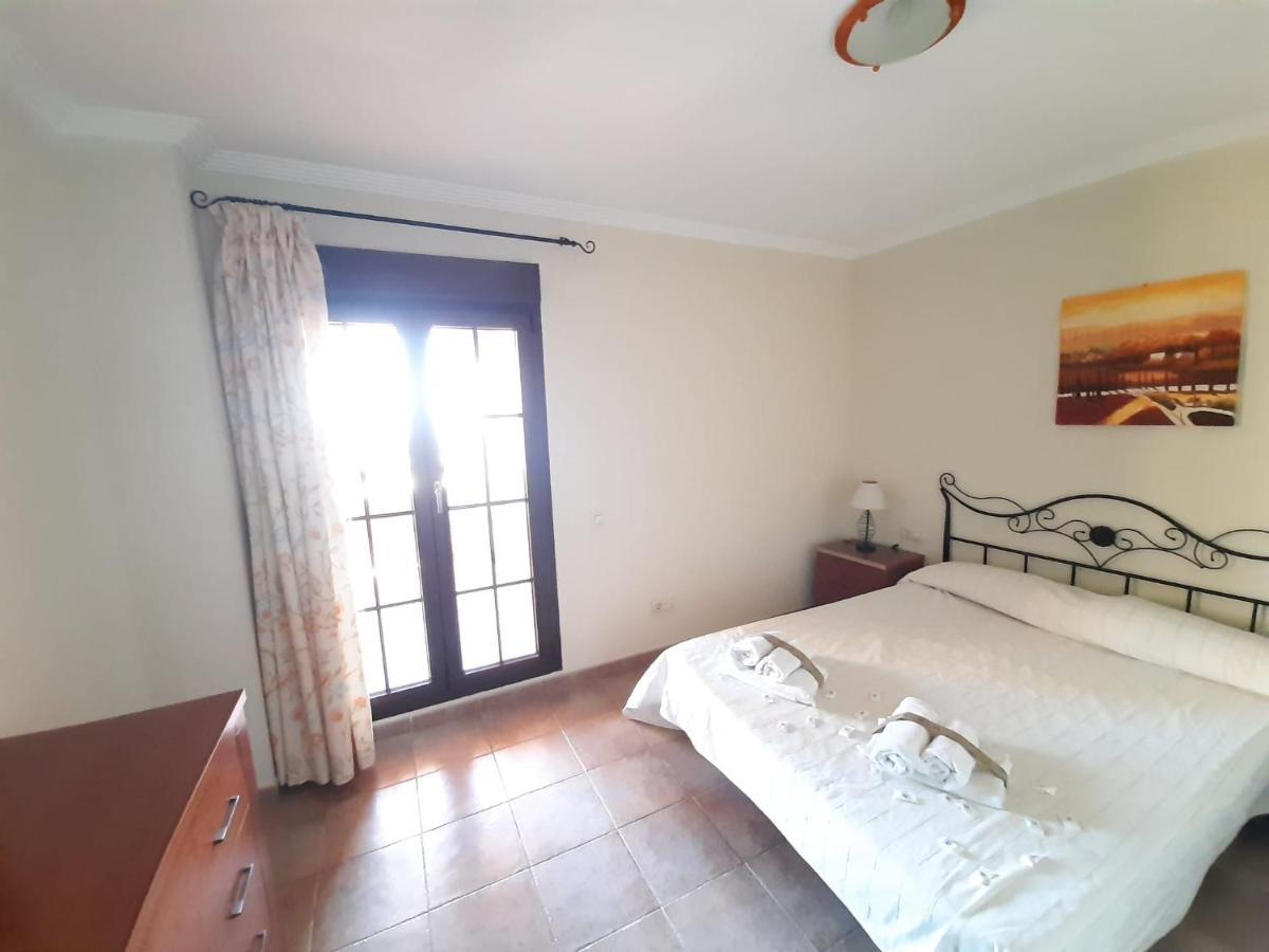 Apartamento 2 Dormitorios.Urb Playa Verde Isla Canela Kültér fotó